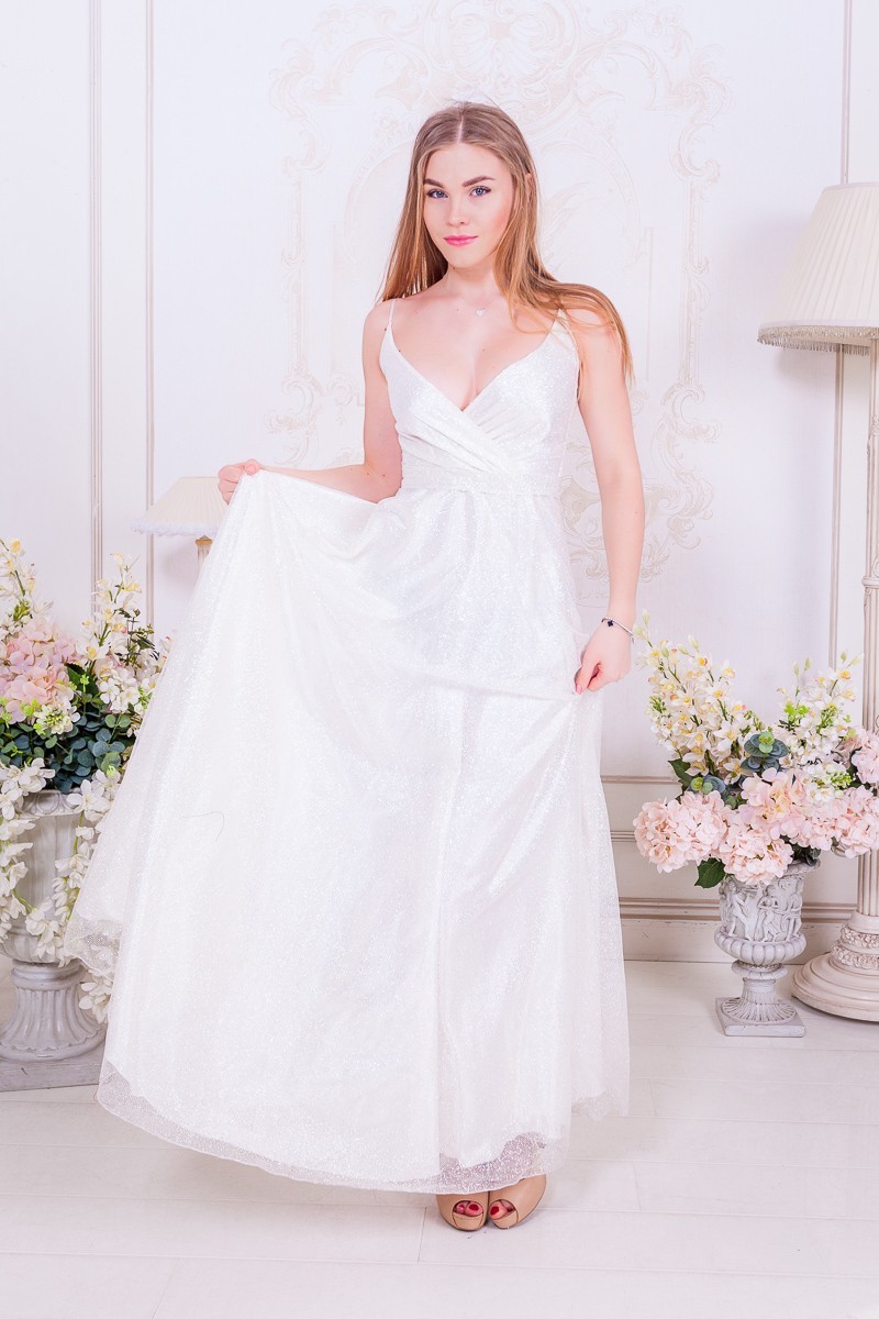 

Длинное нарядное белое платье в пол FashionYouWant M белый 43425361