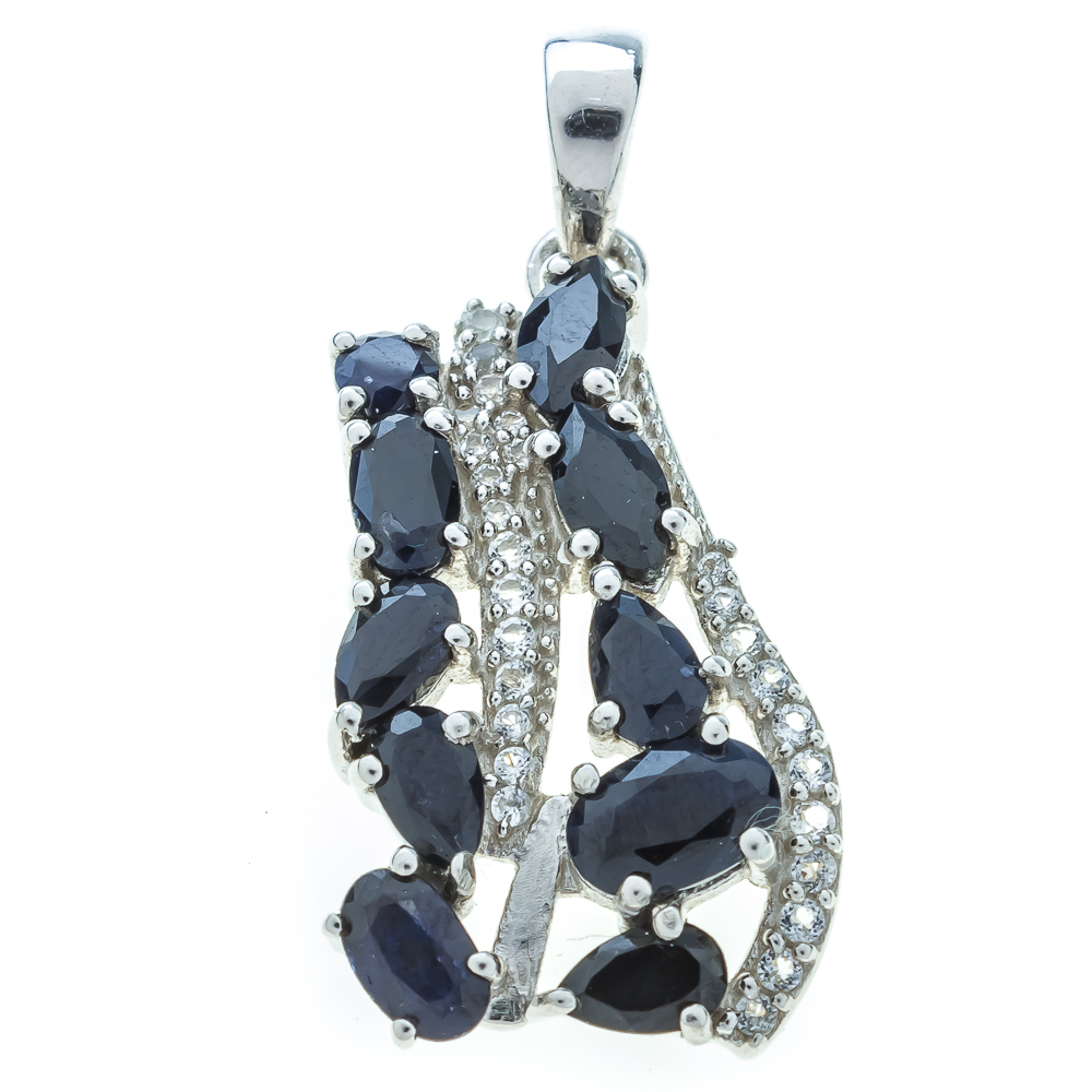 

Срібна підвіска 925 проби 3,68 гр. з індійськими сапфірами класу AA та білими топазами 3,45 карат BoutiqueTV