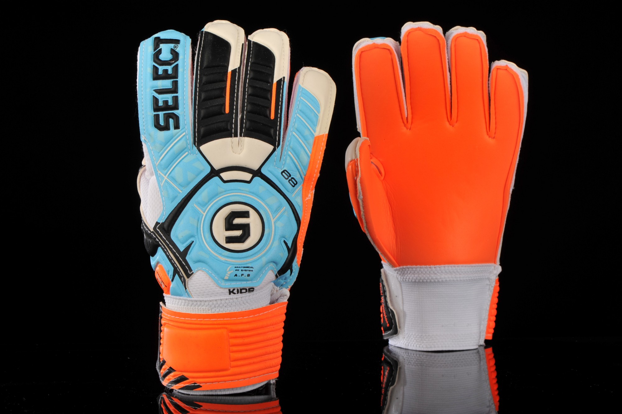 

Вратарские перчатки Select 88 Kids 4 orange