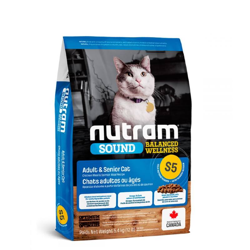 

Сухой корм для взрослых/пожилых котов Nutram (Нутрам) S5 Sound Balanced Wellness Natural Adult&Senior Cat с курицей и лососем (320 гр)