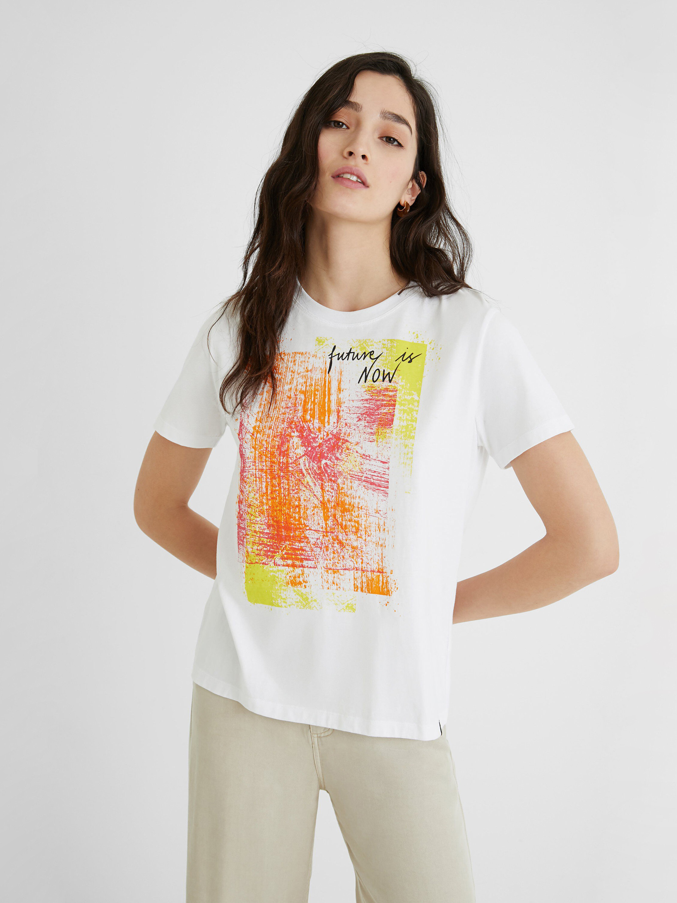 

Футболка Desigual 21SWTKDI-1000 XL