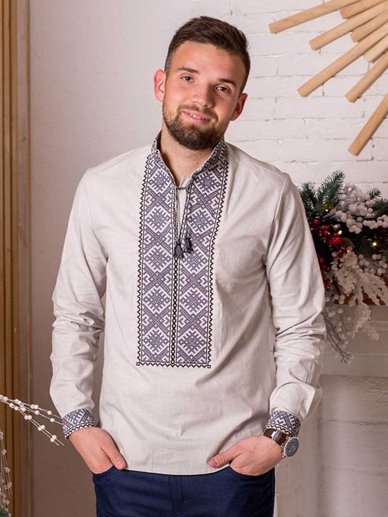 

Вишиванка Етно-Сіті Руна щастя з сірою вишивкою 6XL Блідно-сіра (848/6XL)