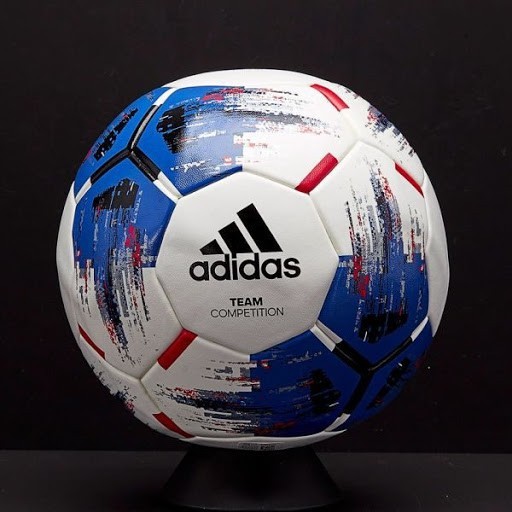 

Мяч футбольный Adidas Team Competition CZ2232 р.4