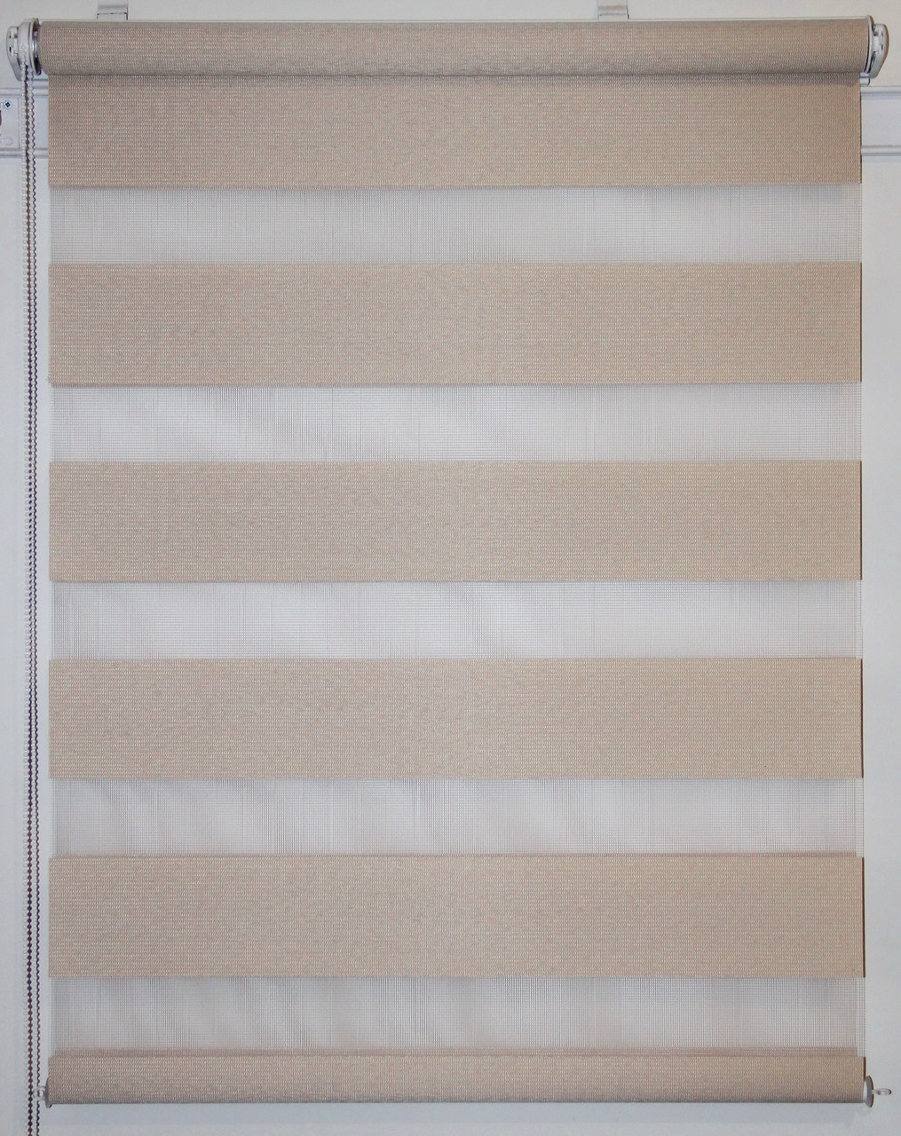 

Рулонная штора Miranda День-ночь Z-068 65*130 см Бежевый