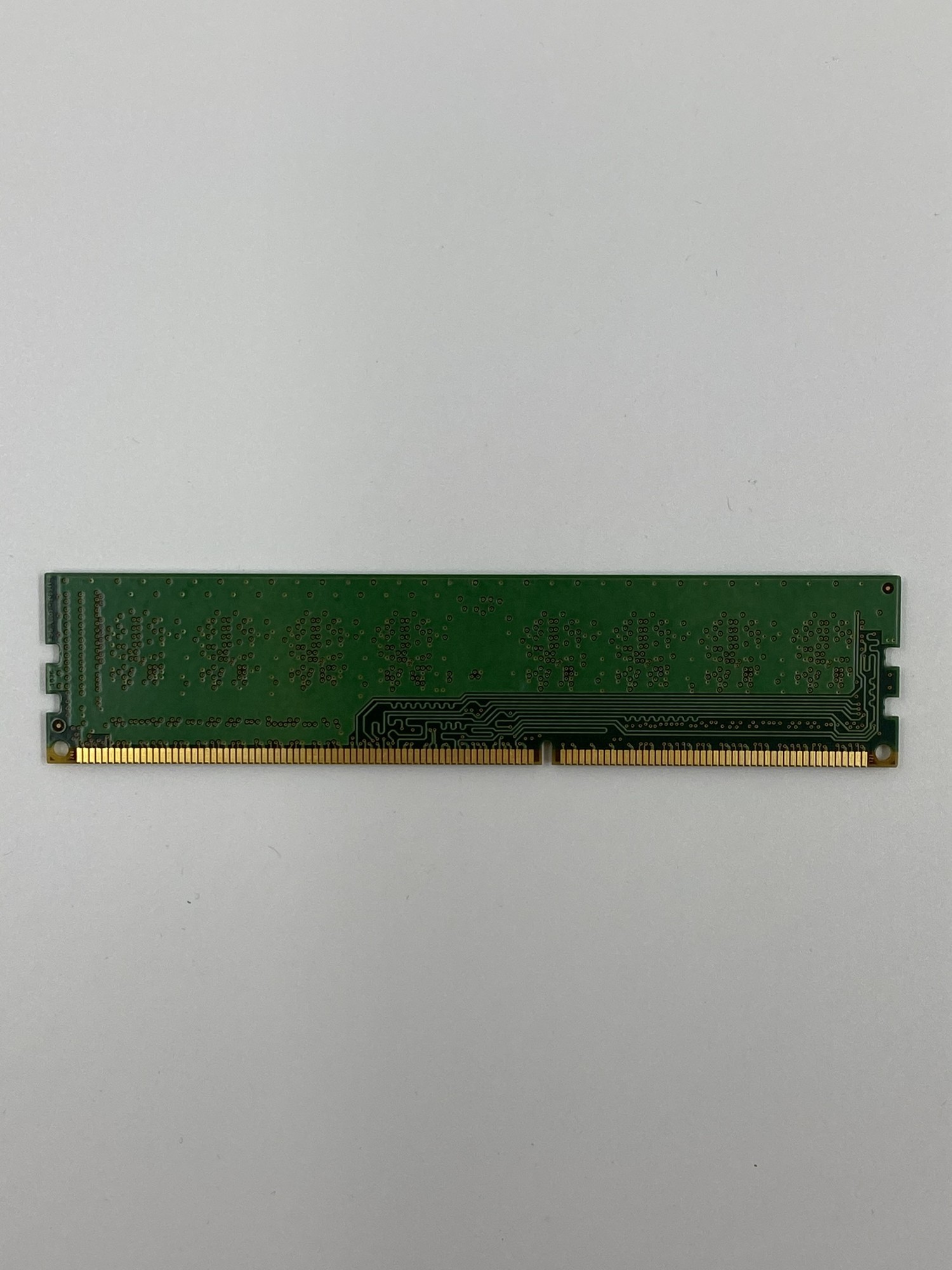 Оперативная память Samsung DIMM 2Gb DDR3 1333 MHz 10600U (M378B5773CH0 ...