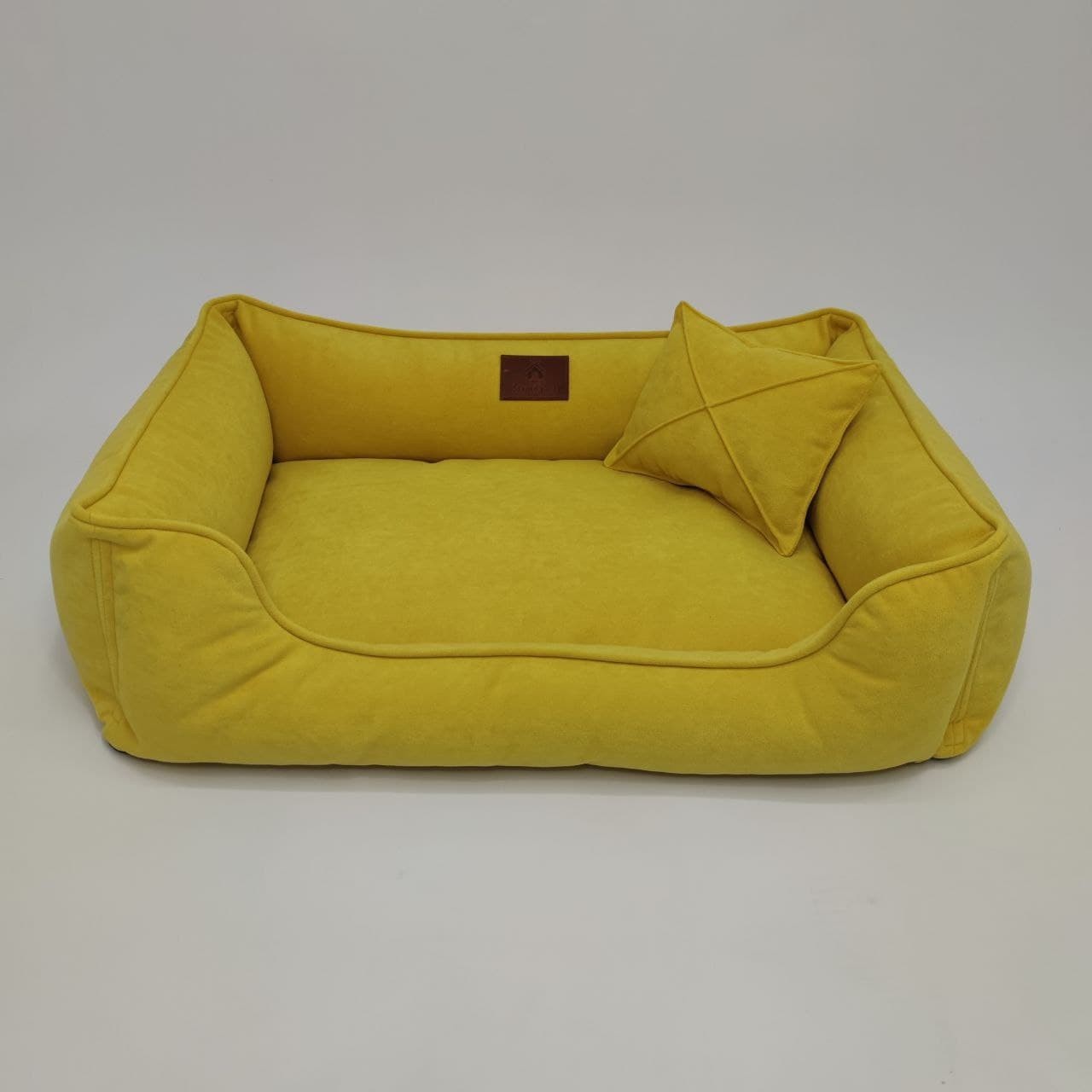 

Лежак для собак Mamo pets Comfortable Divotex Omega Велюр XXL (120x80x26) Yellow