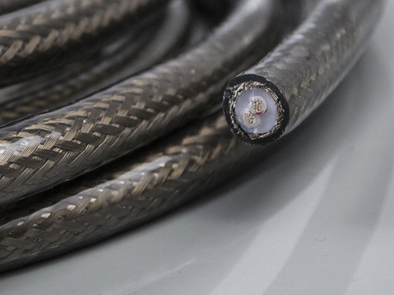

Акустический кабель Chord Epic X Speaker Cable