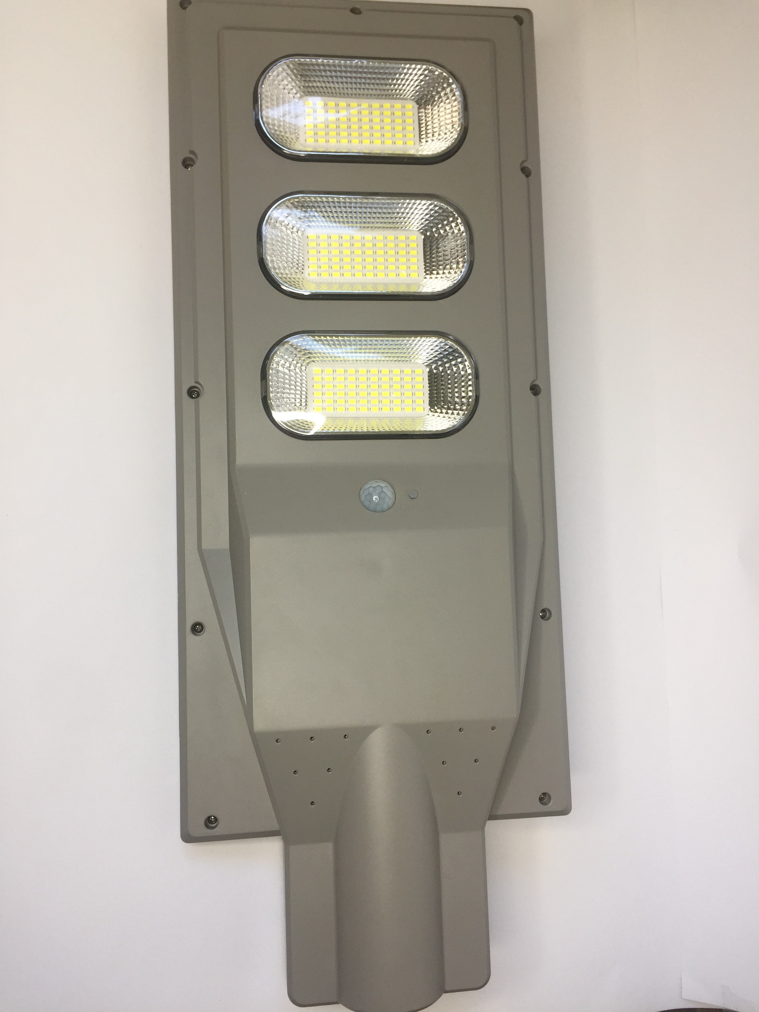 

Уличный светодиодный фонарь светильник прожектор на солнечной батарее LED Solar Street Light консоль с датчиком движения 90W водонепроницаемый консольный (PV-1401009186)