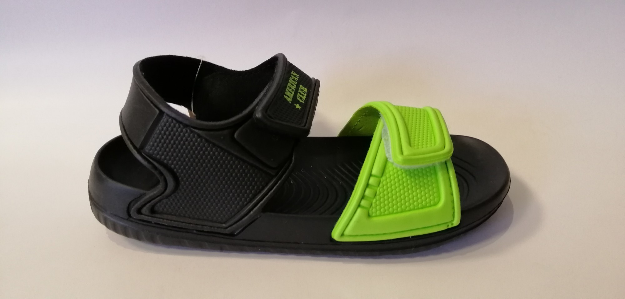 

Босоножки для мальчика American Club 32/20 черный с салатовым р. 33-20 см