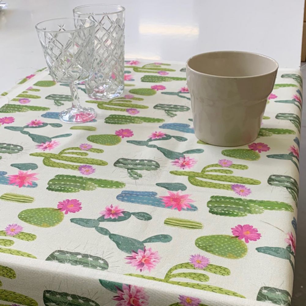 

Скатерть Atenas Home Textile Tropic 150х200