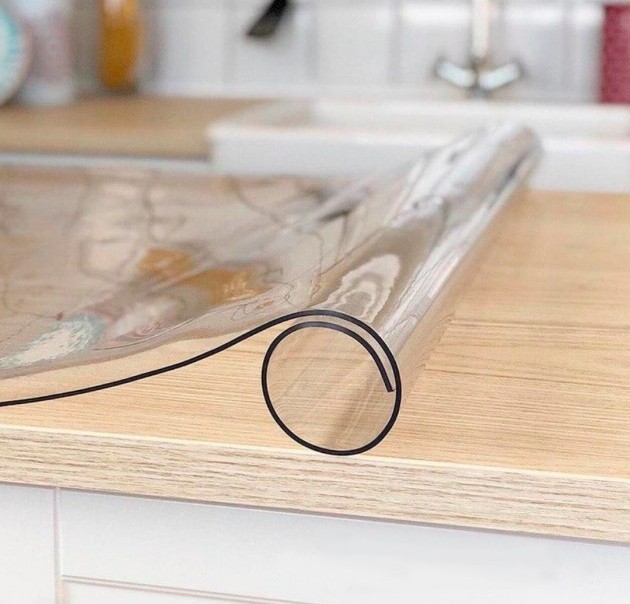 

Мягкое стекло Силиконовая защитная скатерть Soft Glass 2.6х1.0 м (толщина 2мм) Прозрачная