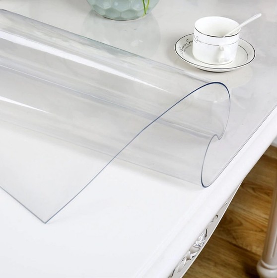 

Скатерть мягкое стекло Прозрачное силиконовое покрытие Soft Glass Защита для мебели 1.2х1.2 м (толщина 2мм)
