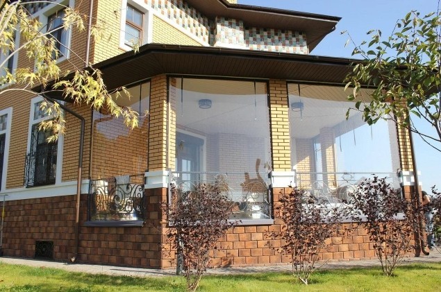 

Мягкое стекло для окон, беседок, теплиц, террас Soft Glass Мягкое окно толщина 0,4 мм (2.6х1,4м) Прозрачное