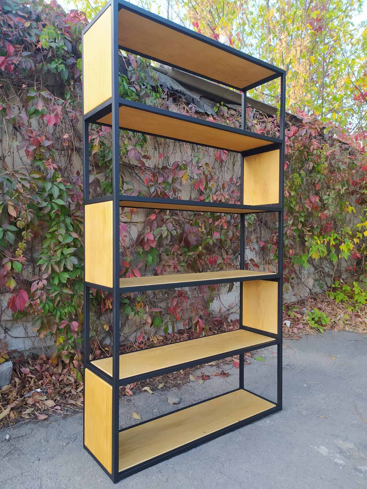 

Книжная полка GoodsMetall из металла в стиле Лофт 1810х800х330 "Магеллан"