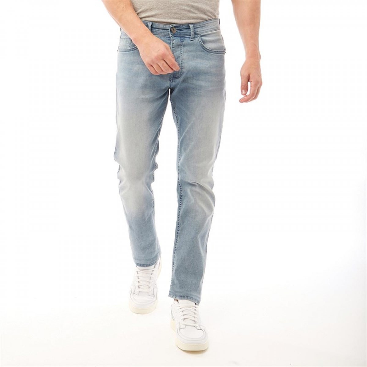 

Джинсы Kangaroo Poo Stretch Straight Leg Denim Bleach Wash Bleach Blue, 38W 32L
