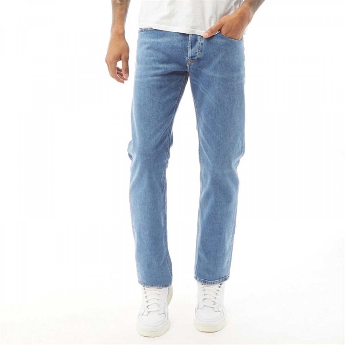 

Джинсы Diesel Waykee R48RA Regular Straight Fit Blue Light Blue, 31W 32L