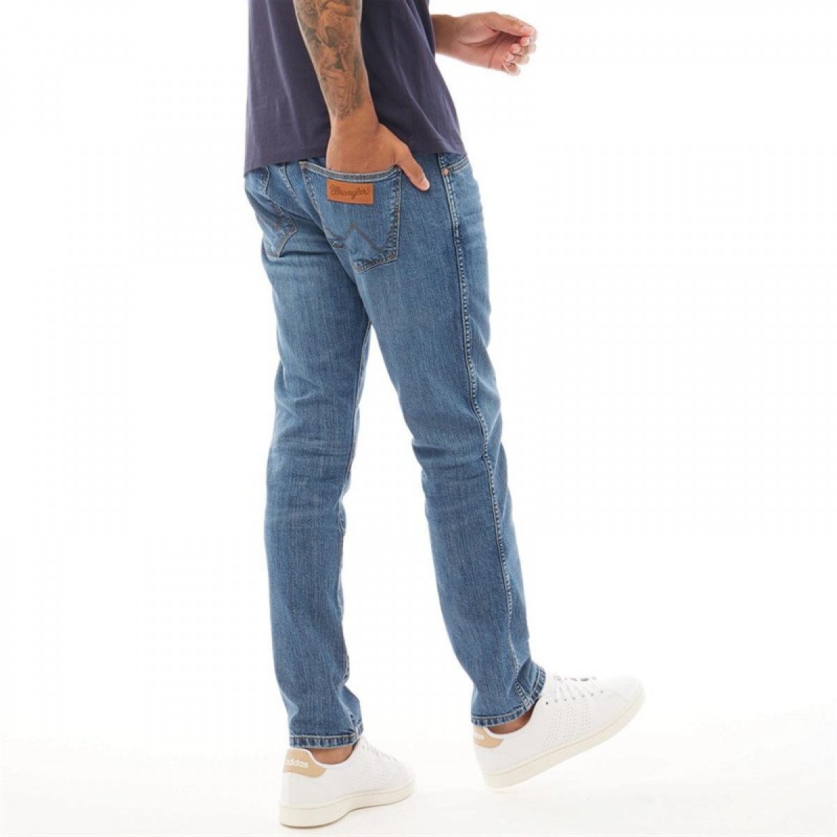 

Джинсы Wrangler Larston Midweight Slim Fit The Hero Denim Blue, 30W 34L