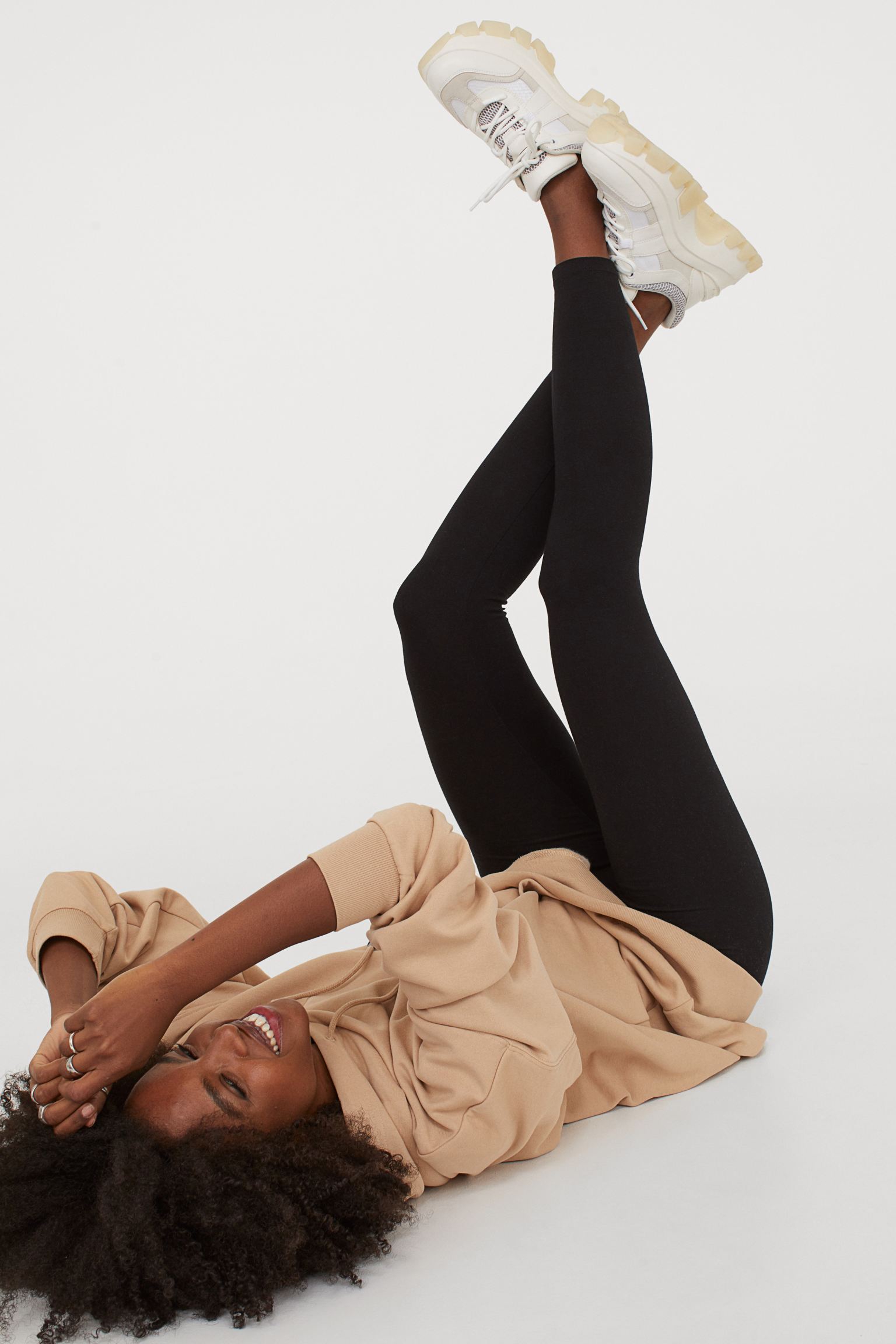 

Леггинсы H&M XXS черный 15038571632