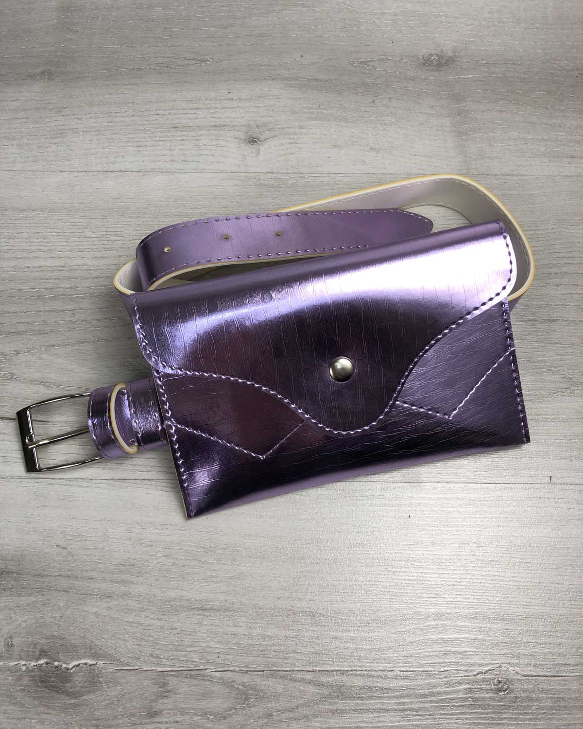 

Женская поясная сумка бананка из экокожи WeLassie Фиолетовый Перламутр