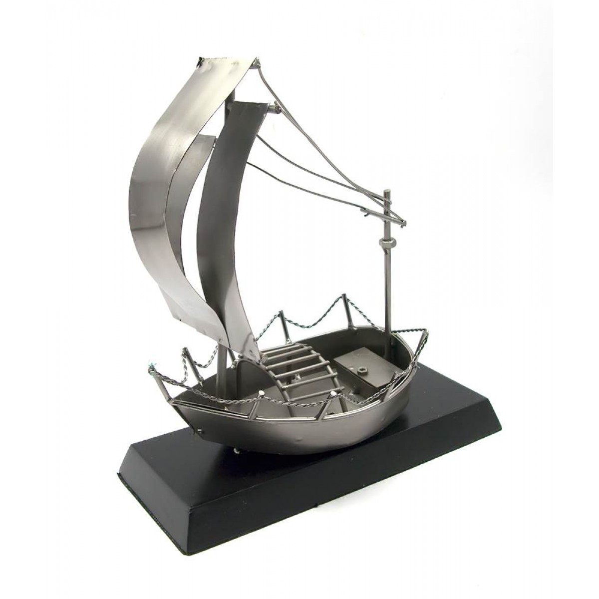 

Статуэтка Техно-арт "Парусник" (20,5х20х8,5 см) 25005