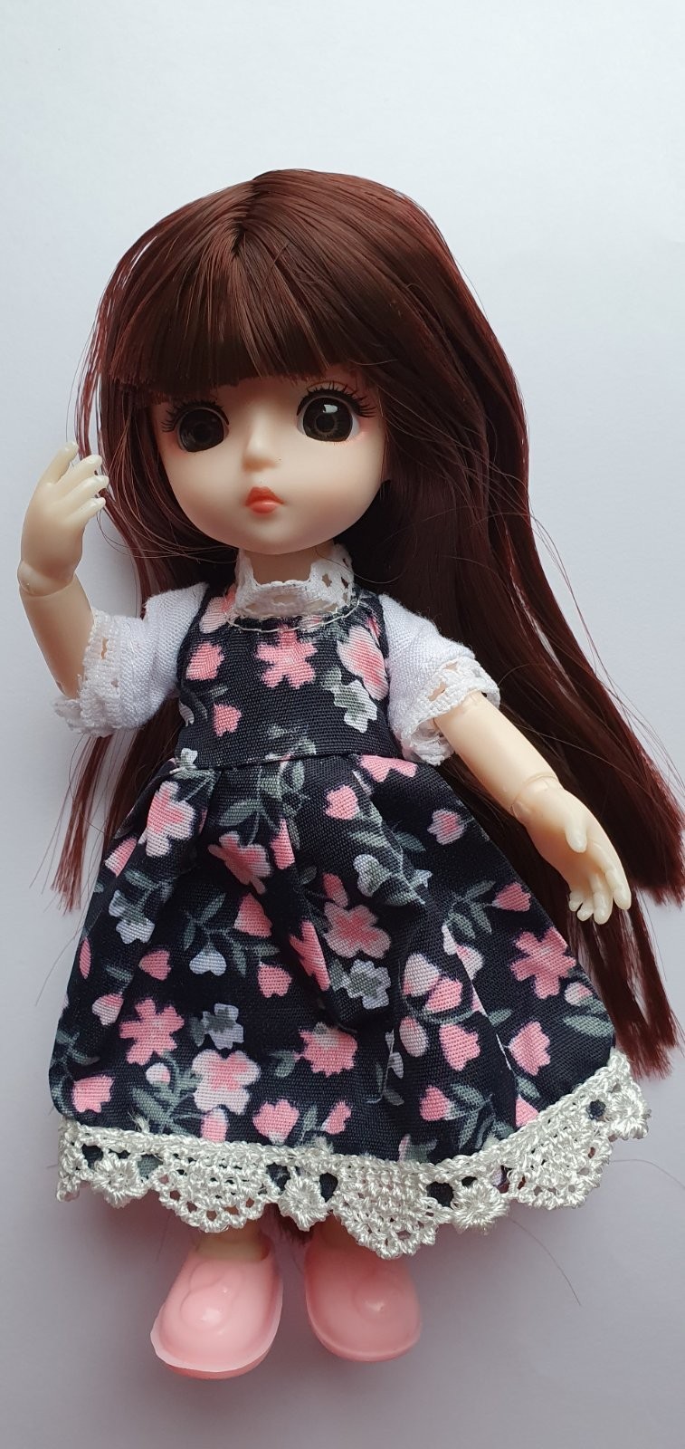 

Кукла шарнирная BJD с 3D глазами, коричневыми волосами 16 см в платье в цветок D207