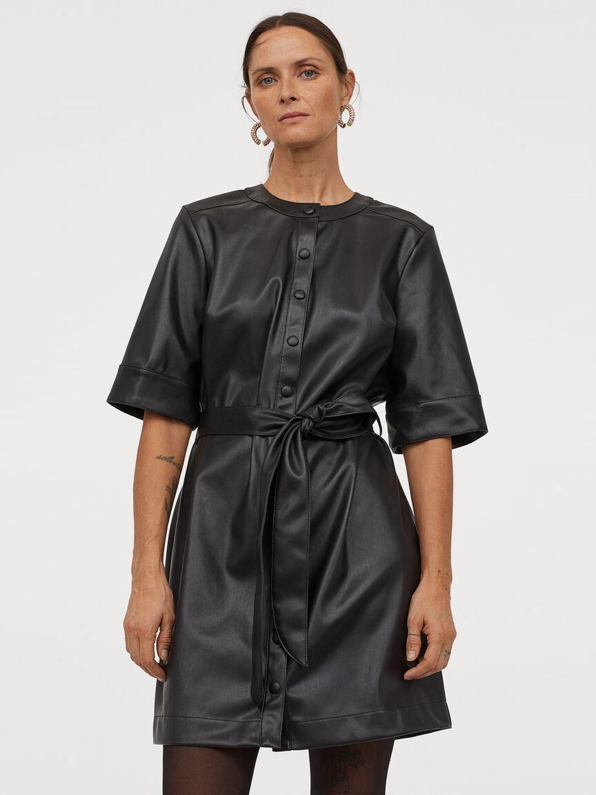 

Платье H&M 060829052 M Черное