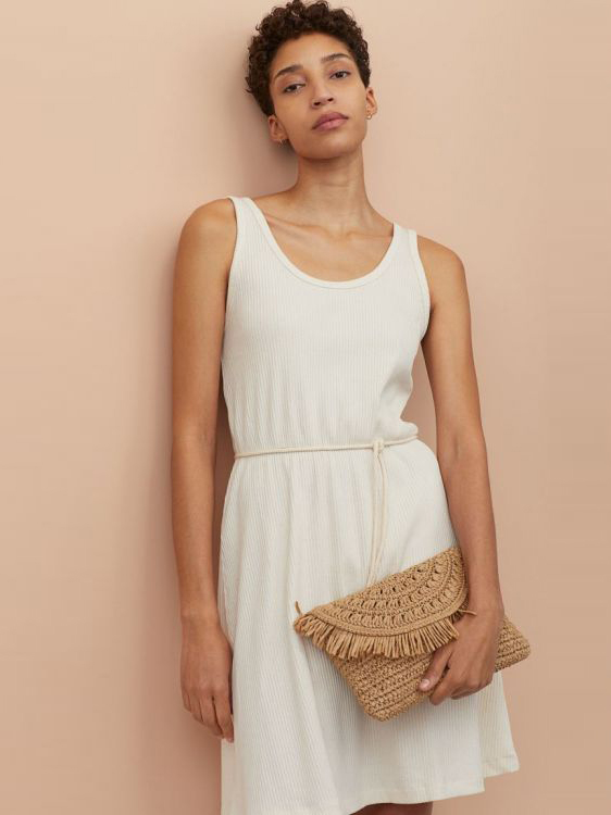 

Платье H&M 060880029 S Бежевое