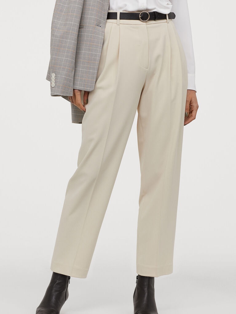

Брюки H&M 060806527 48 Светло-бежевые