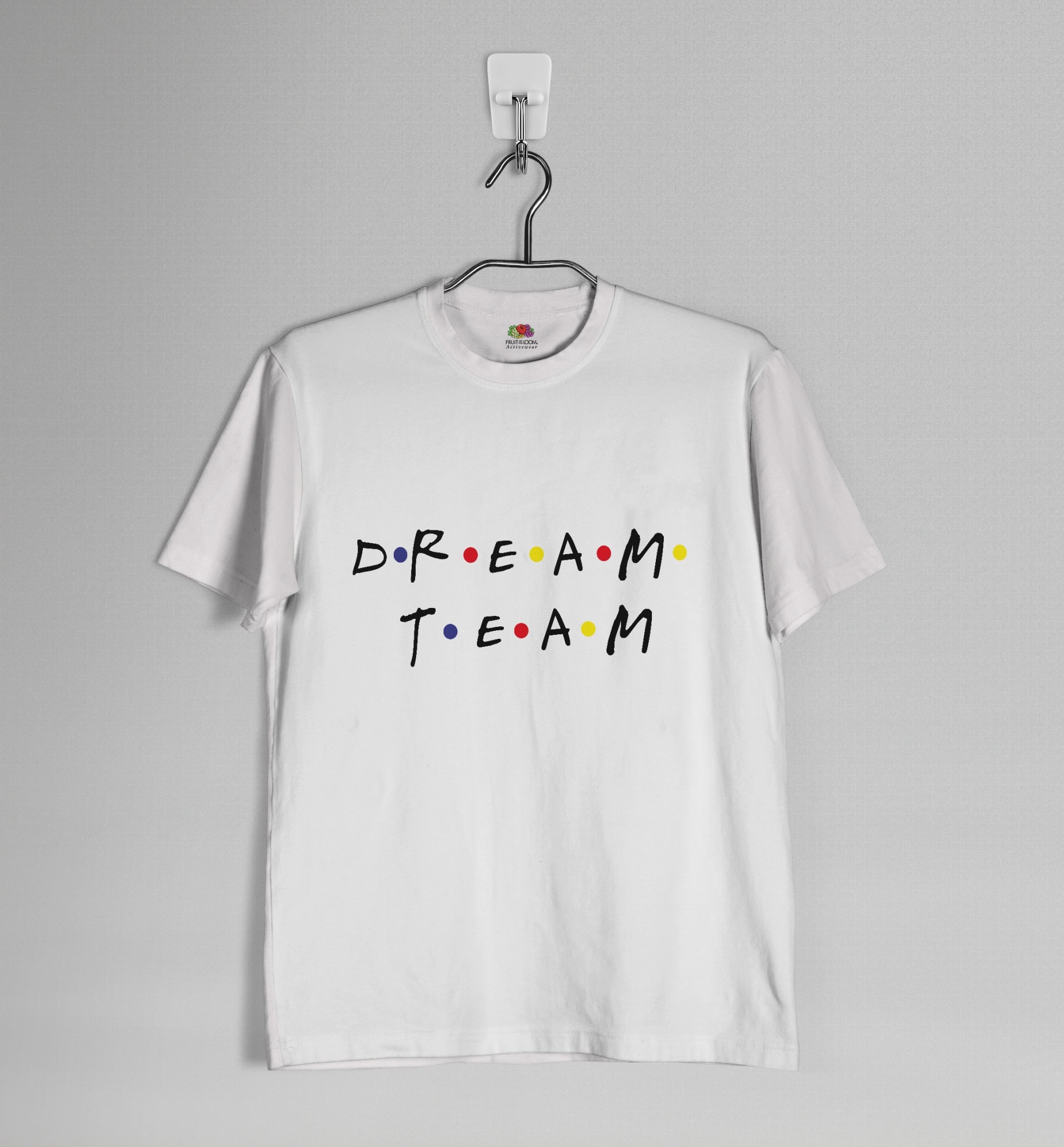 

Футболка с принтом Fruit of the loom Dream Team от Точка белая Женская L