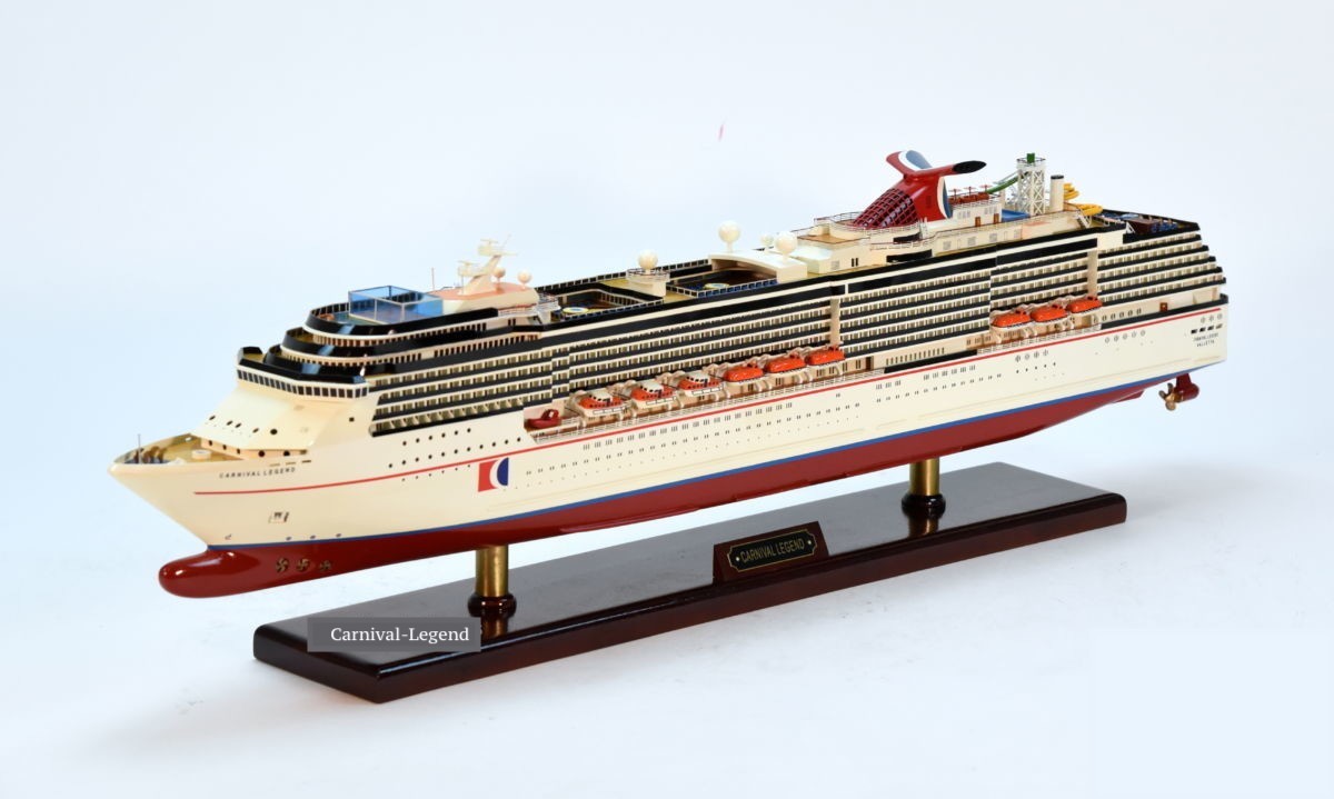 

Модель корабля Carnival-Legend круизный лайнер