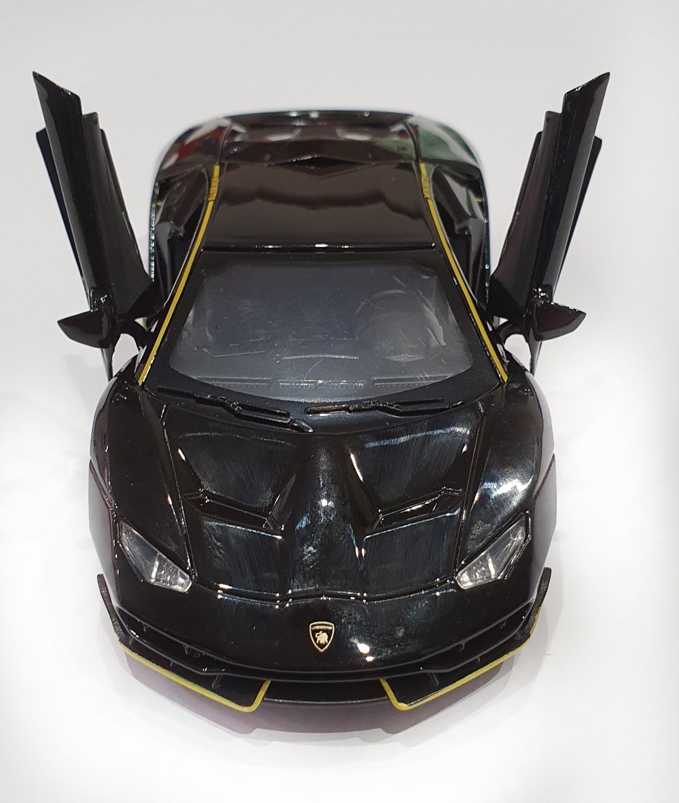 

Модель автомобиля Resteq Lamborghini LP770 1:32 металлическая, инерционная машинка, звук, свет фар (1138857822)