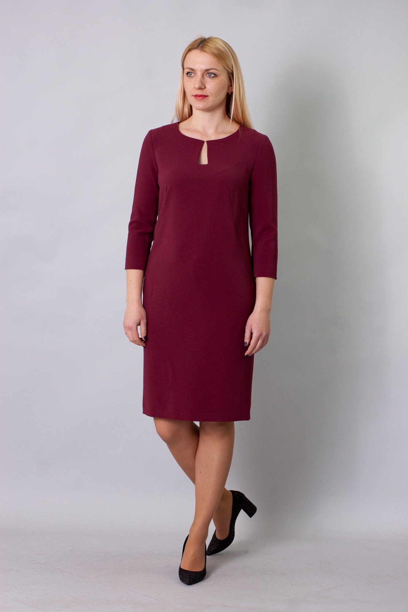 

Сукня жіноча Stefanie L D484 бордова 50р