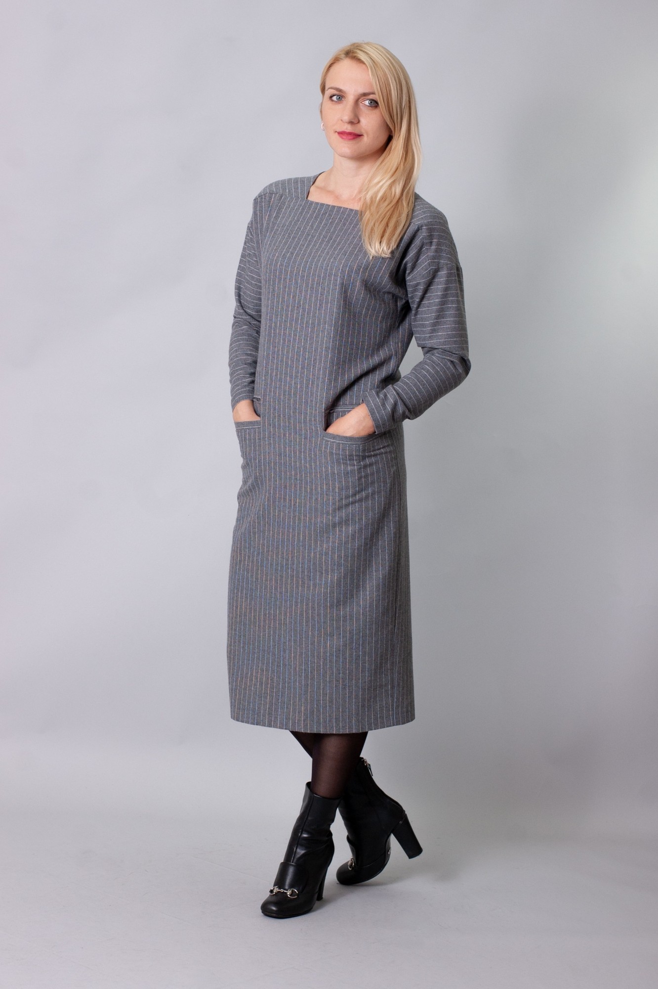 

Сукня жіноча Stefanie L D466 сіра 42р