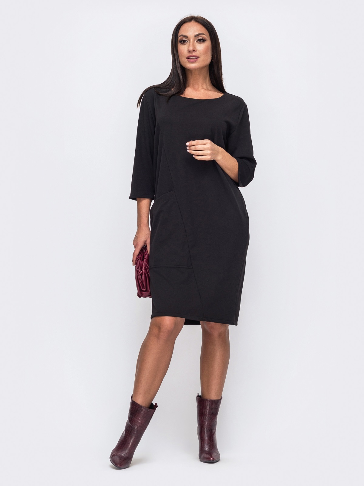 

Платье Molegi 12180550215658 56-58 черный