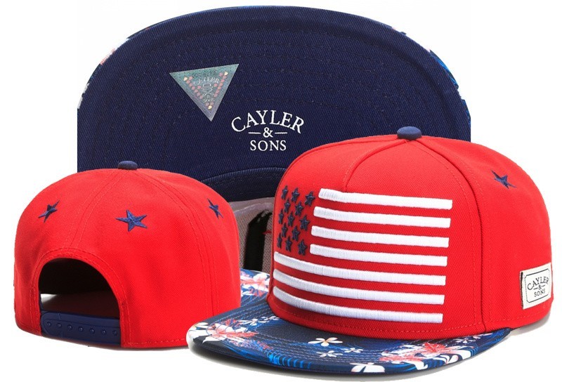 

Чоловіча бейсболка snapback SM022