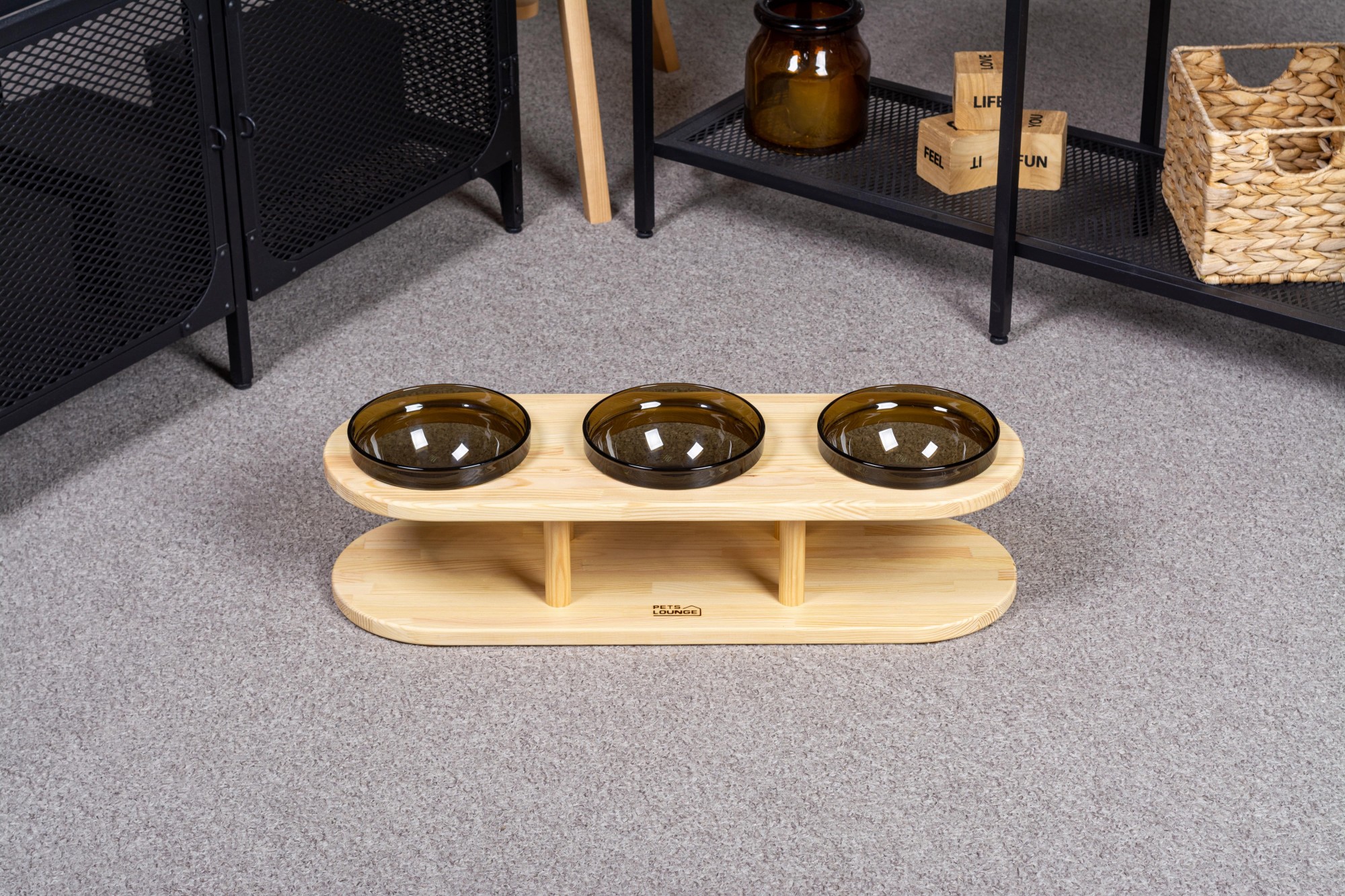 

Деревянная подставка с мисками Pets Lounge Bowl Black, 3х480 мл