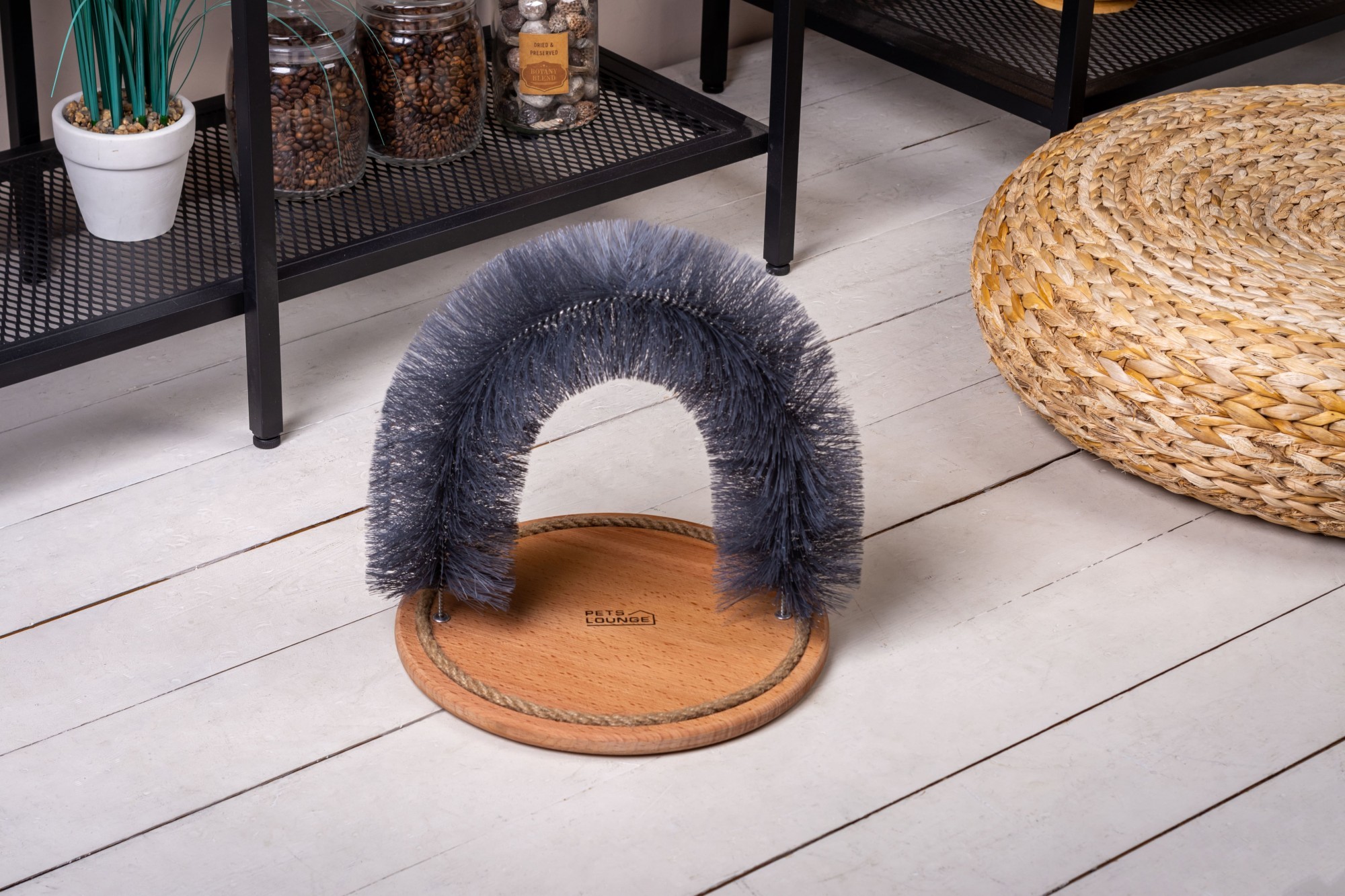 

Щётка - чесалка для котов Pets Lounge Arch Black