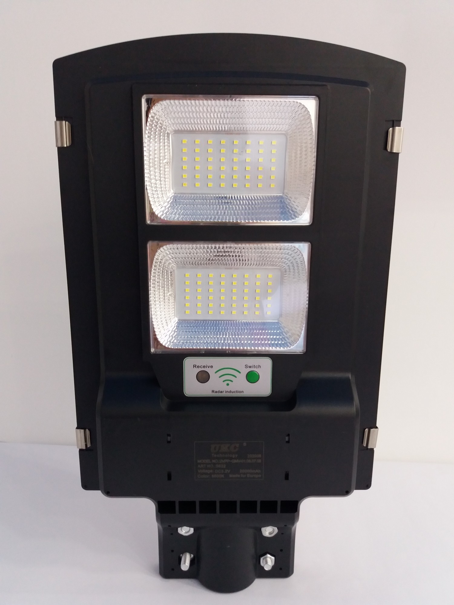 

​Уличный фонарь на столб UKC 2VPP Solar street Light на солнечных батареях