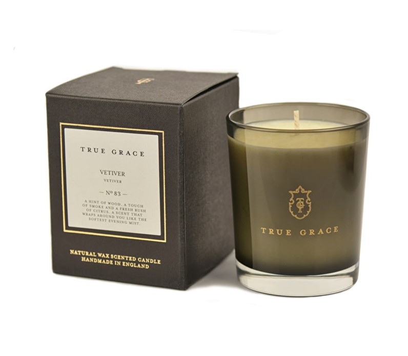 

Классическая ароматическая свеча TRUE GRACE Vetiver No83 190g