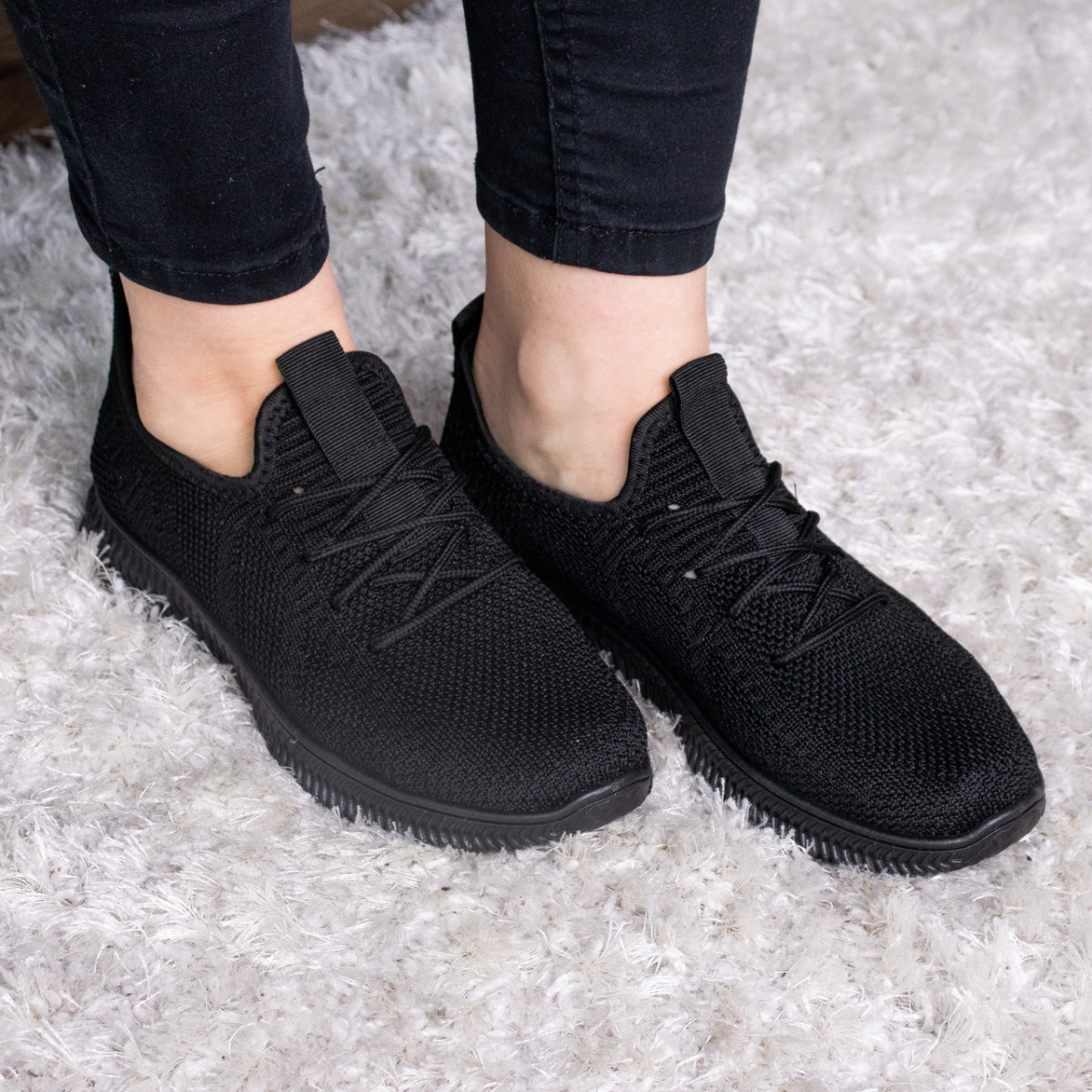 

Кроссовки женские Fashion Hussy 2854 38 размер 24,5 см Черный