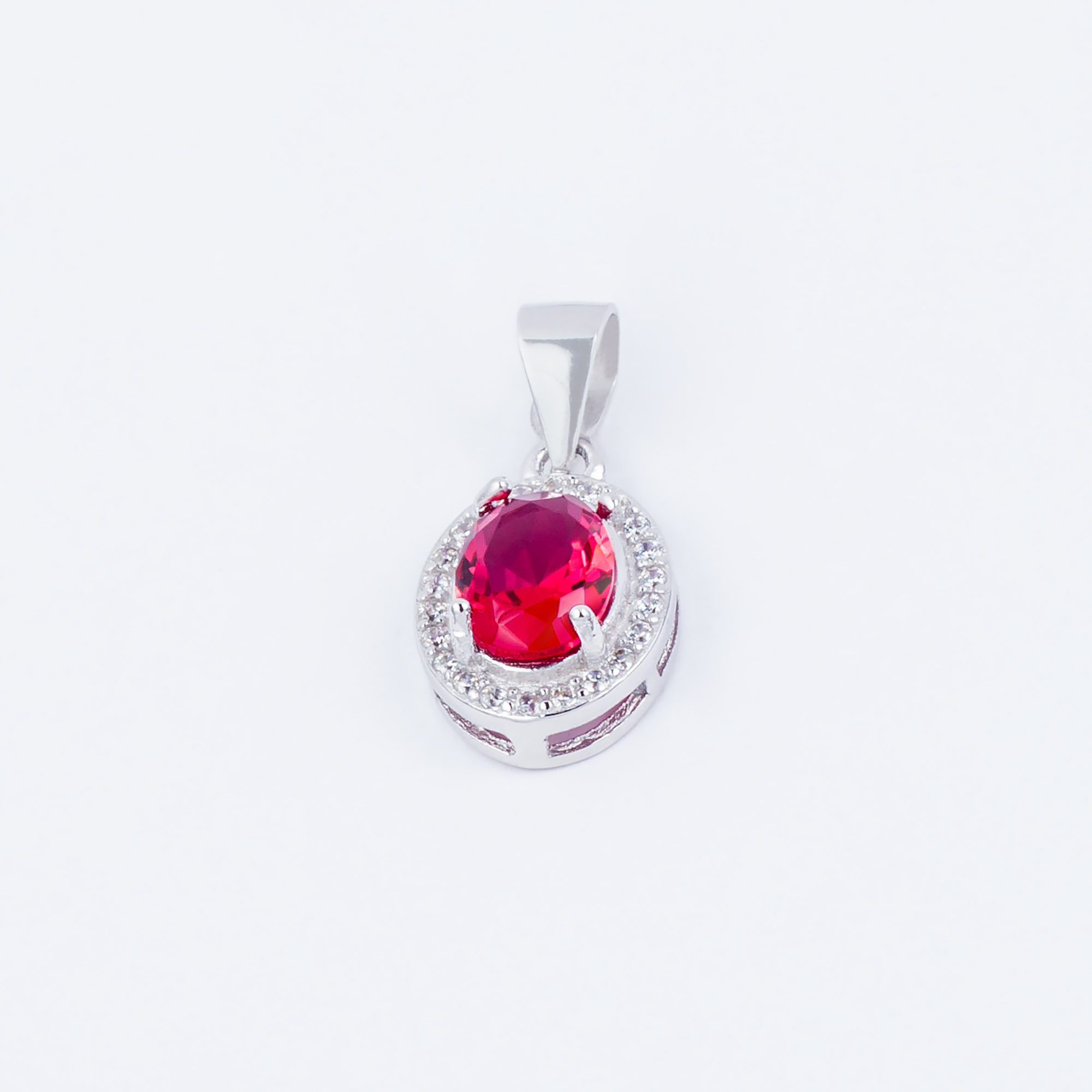 

Підвіска TOP Silver 1,50 г 9540114к