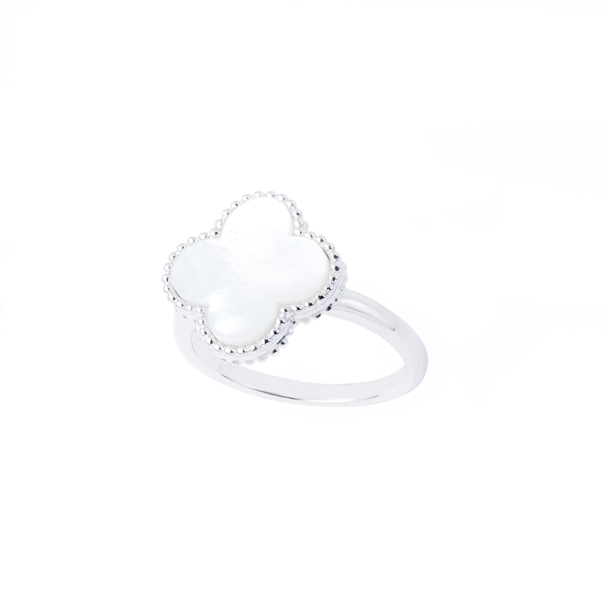 

Каблучка TOP Silver розмір 19,0 3,80 г