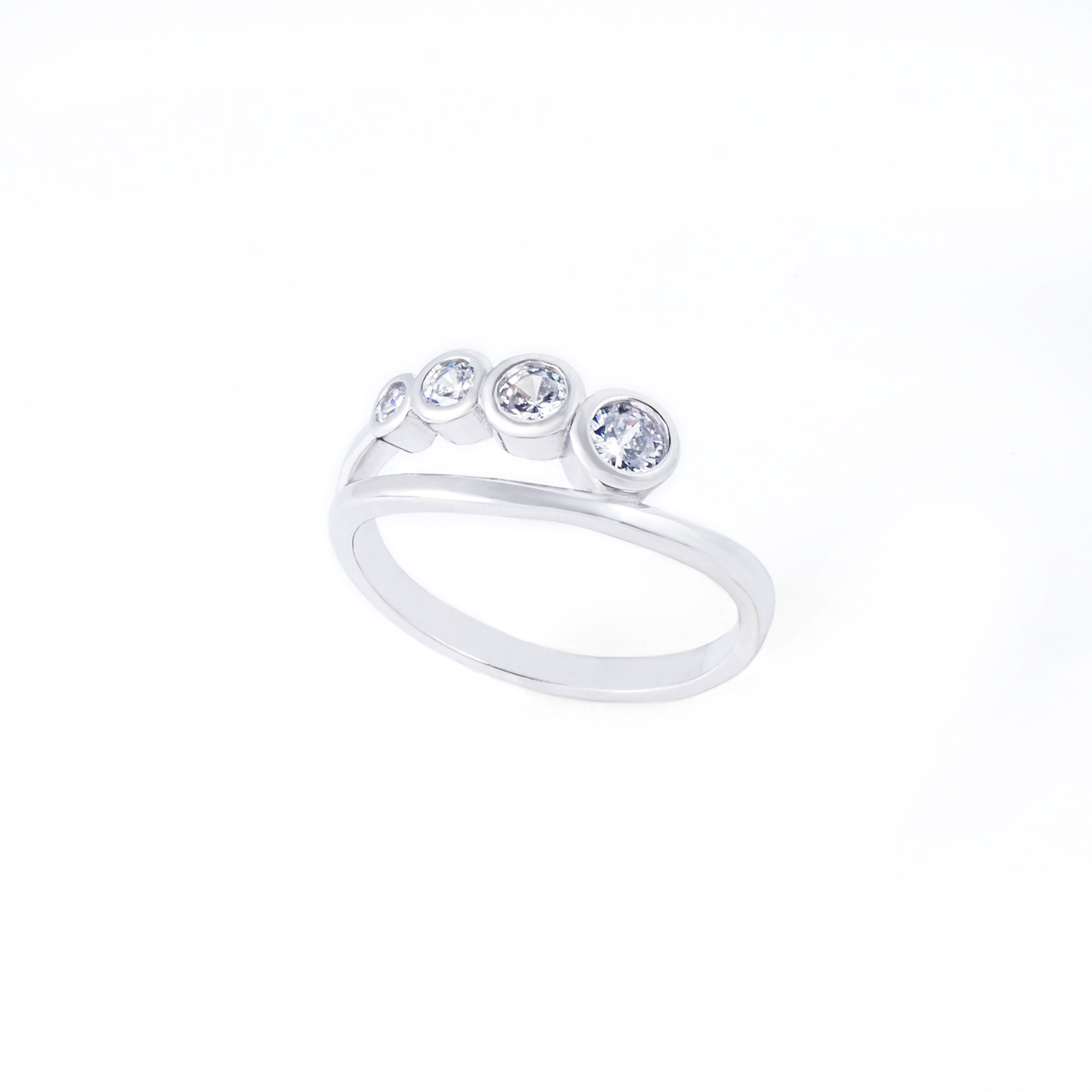 

Каблучка TOP Silver розмір 19,0 2,90 г