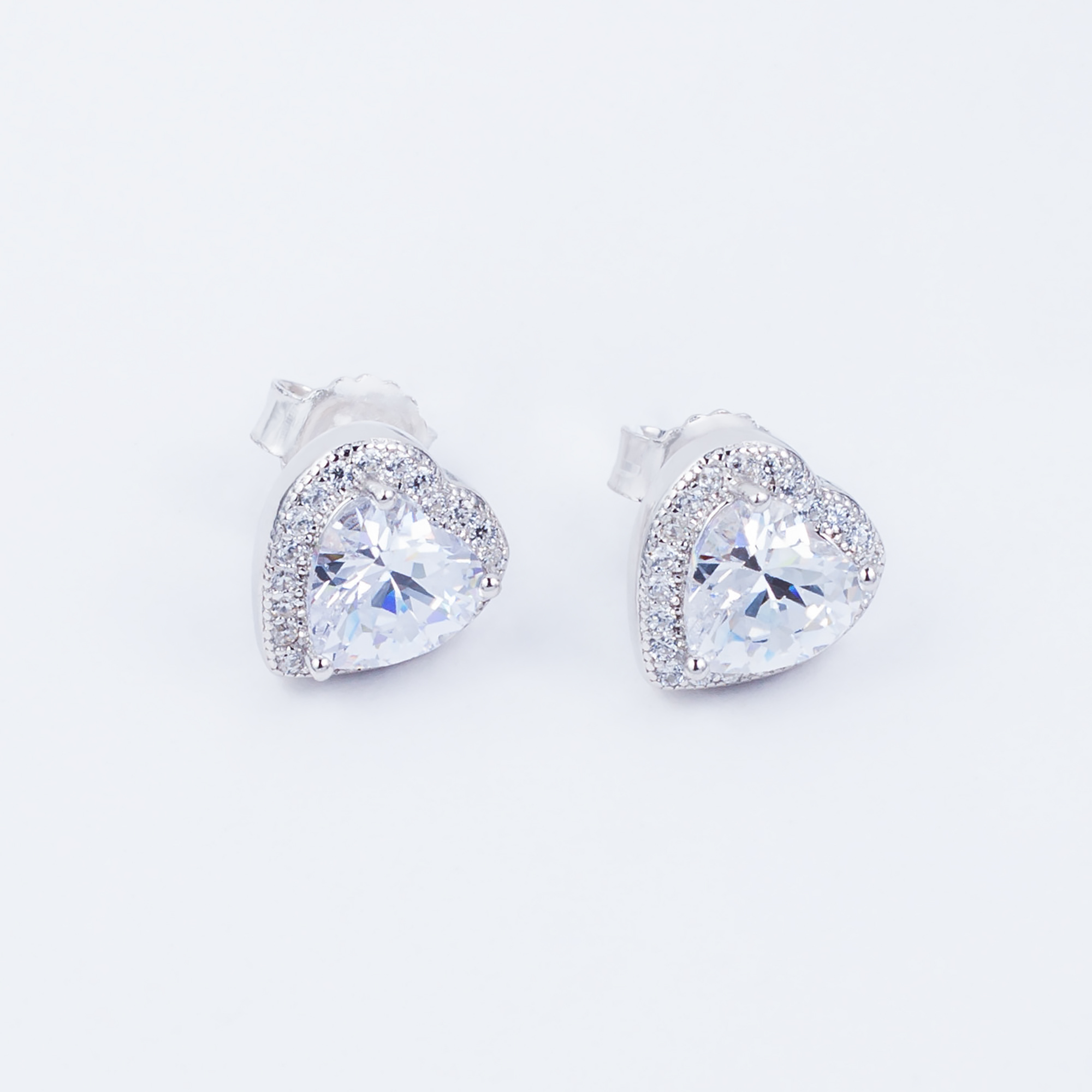 

Сережки TOP Silver 3,50 г 9520093б