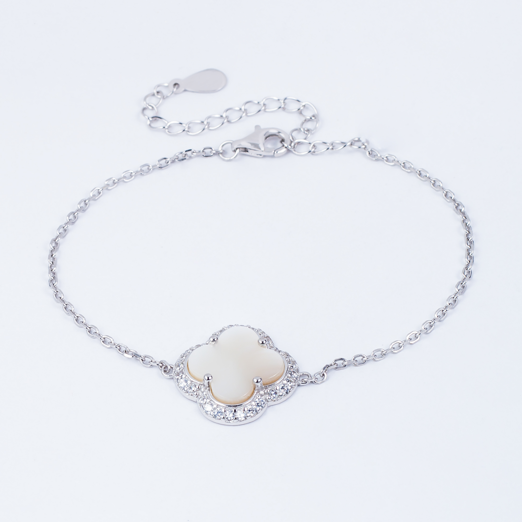 

Браслет TOP Silver розмір 15,0 2,75 г