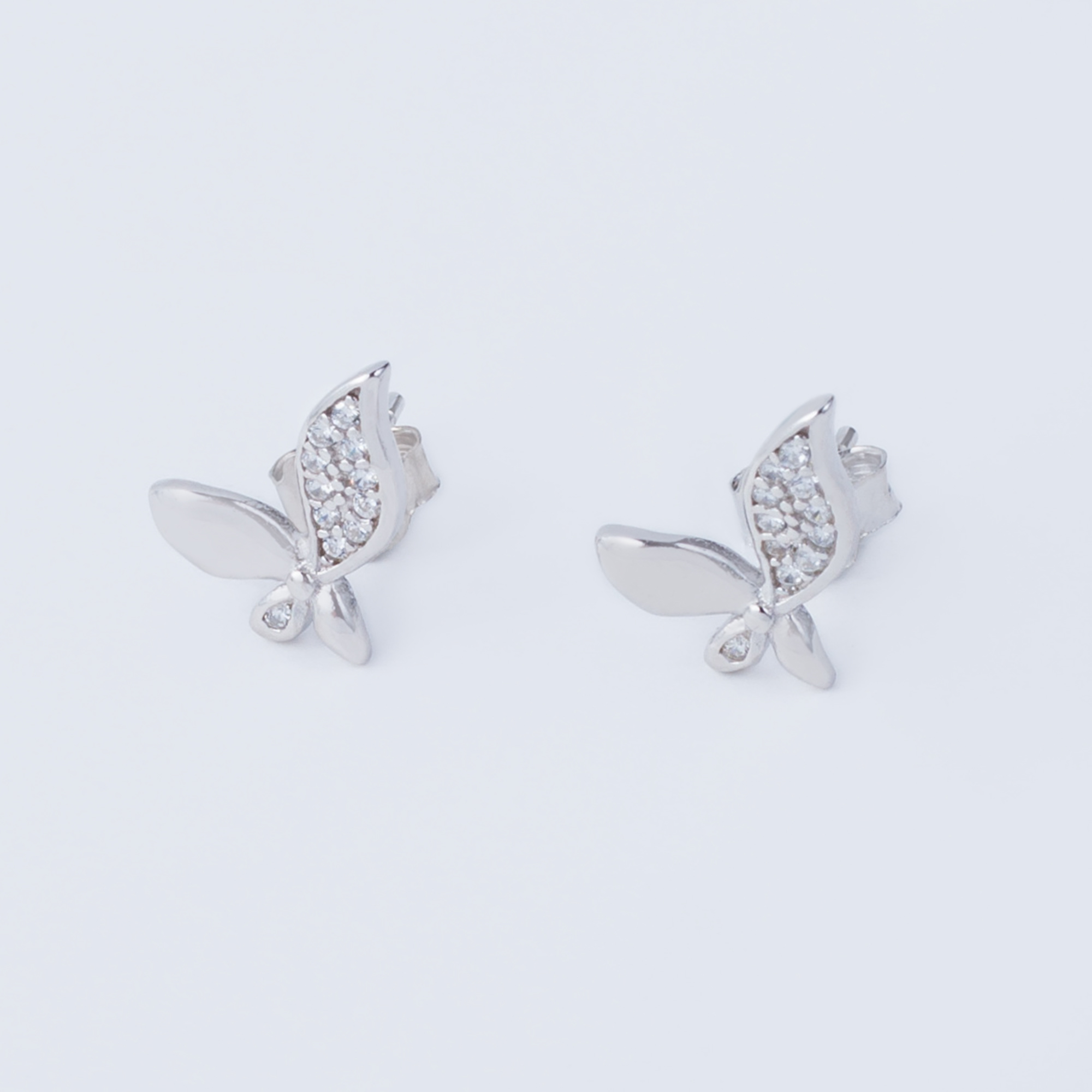 

Сережки TOP Silver 1,10 г 9520048б