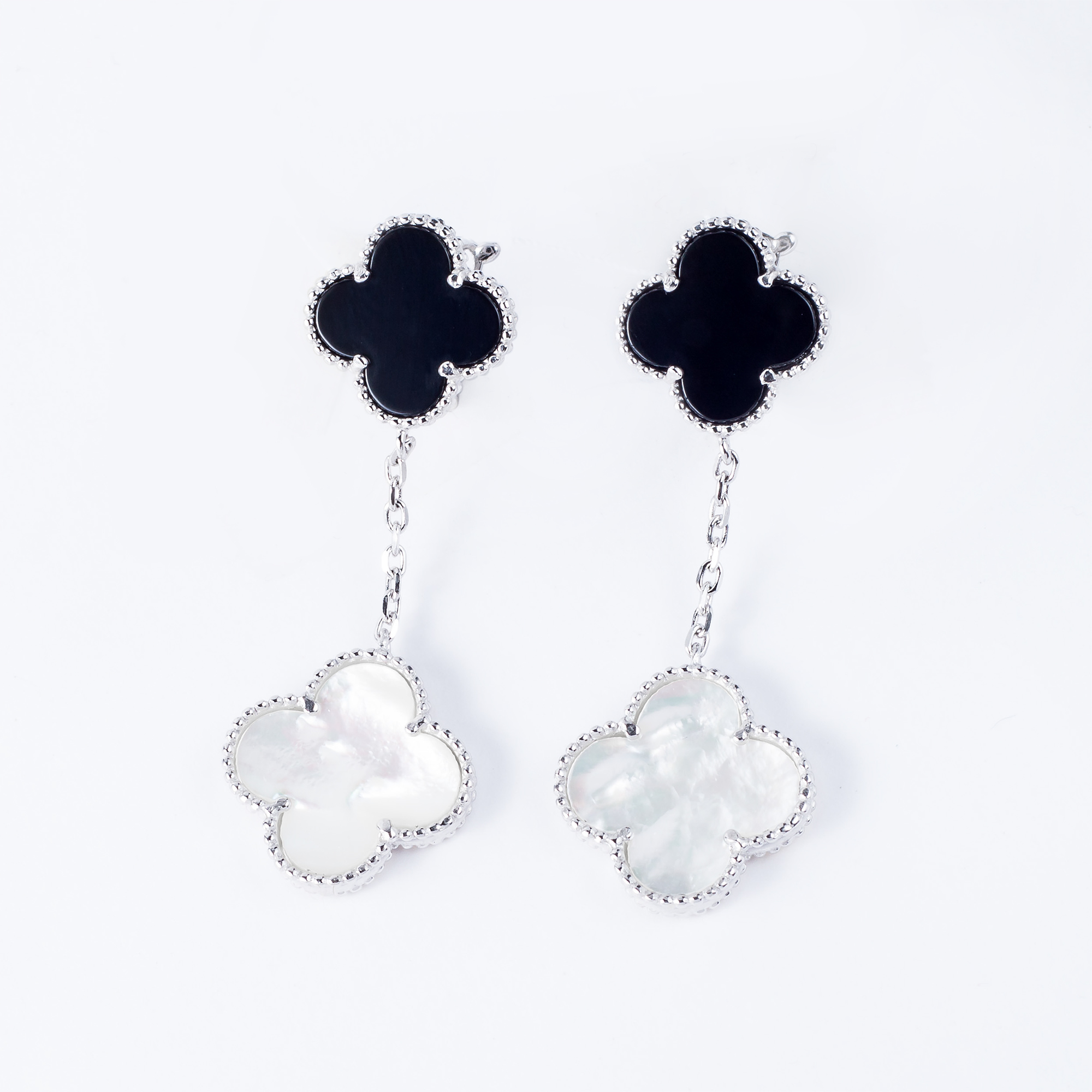 

Сережки TOP Silver 8,70 г 520635чб