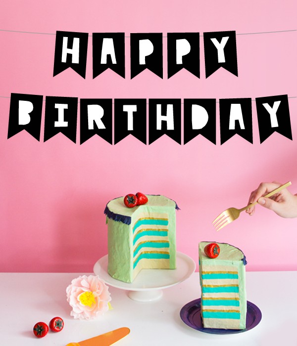 

Гирлянда-флажки Happy Moments "Happy Birthday" черная с оригинальными белыми буквами (03112)