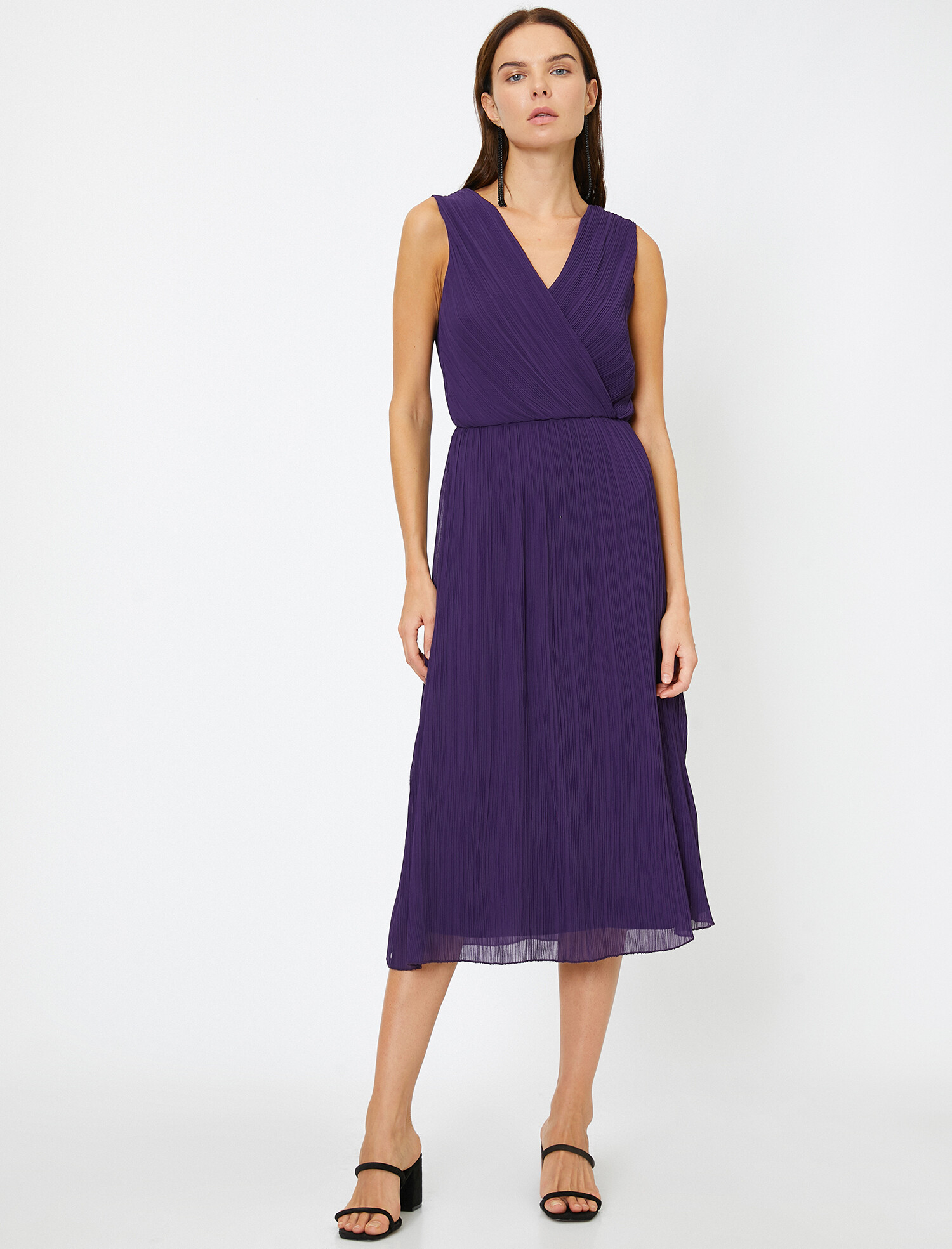 

Платье Koton 0KAK84443FW-335 42 Aubergine
