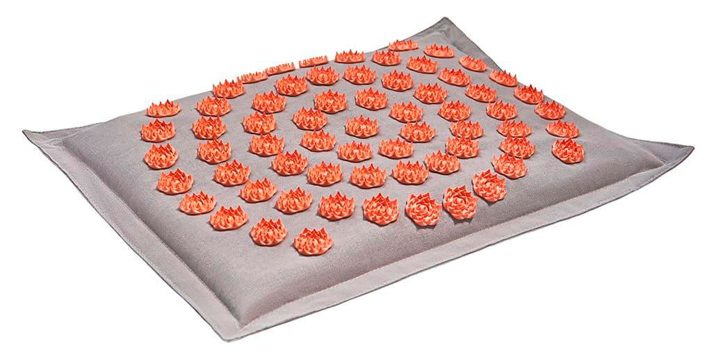 

Подушка акупунктурная Igora ТМ Игора Гречка 45×35 см Серая с персиковыми фишками (BG-02)
